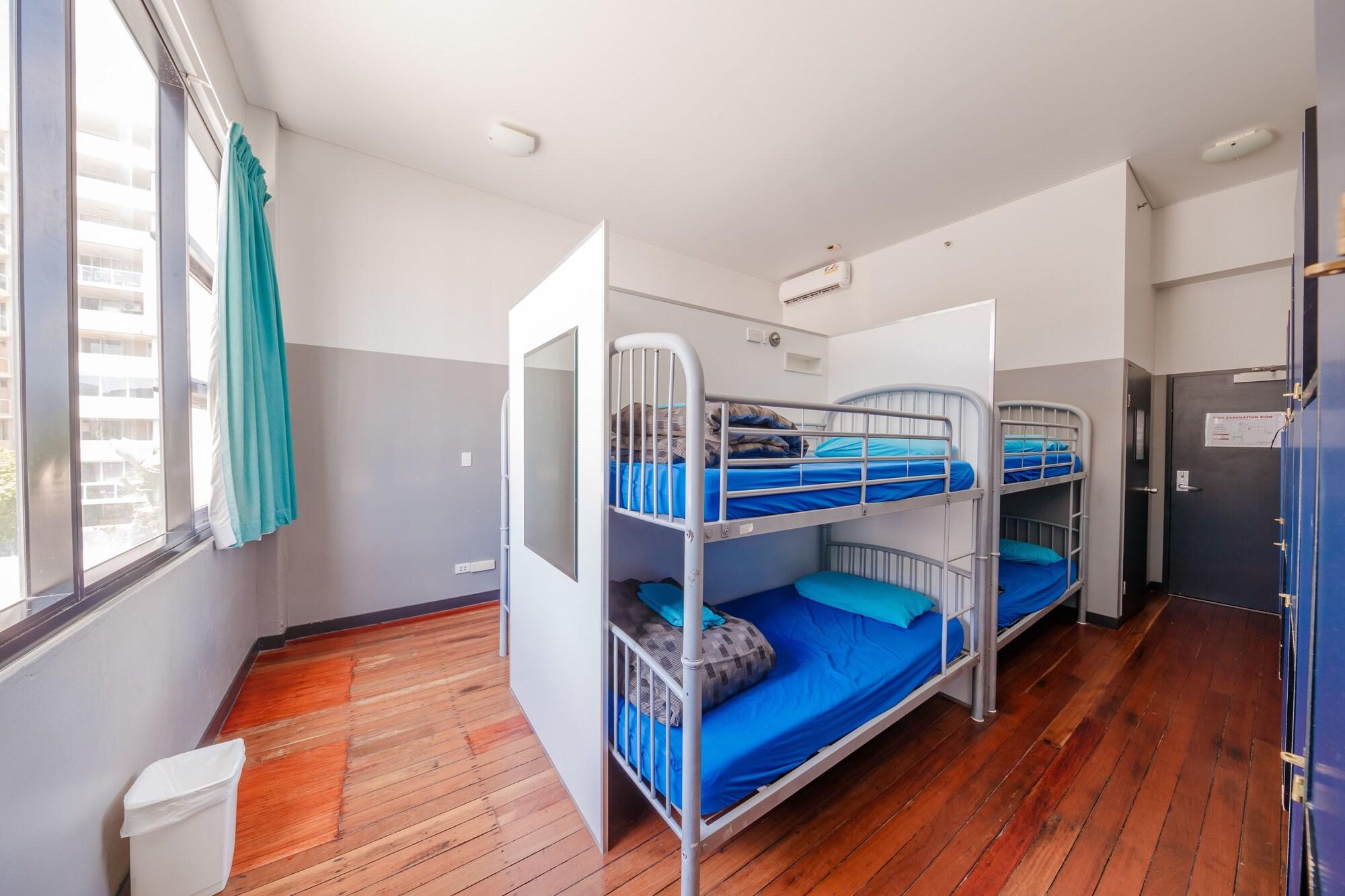 Bunk Brisbane Hostel Fortitude Valley Bagian luar foto