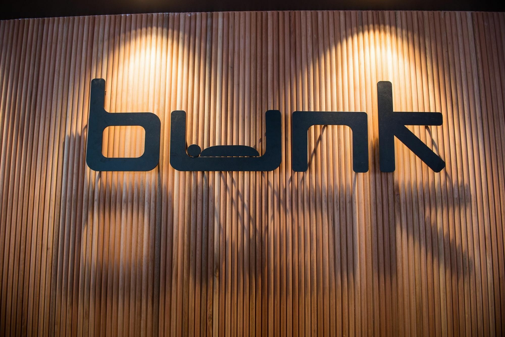 Bunk Brisbane Hostel Fortitude Valley Bagian luar foto